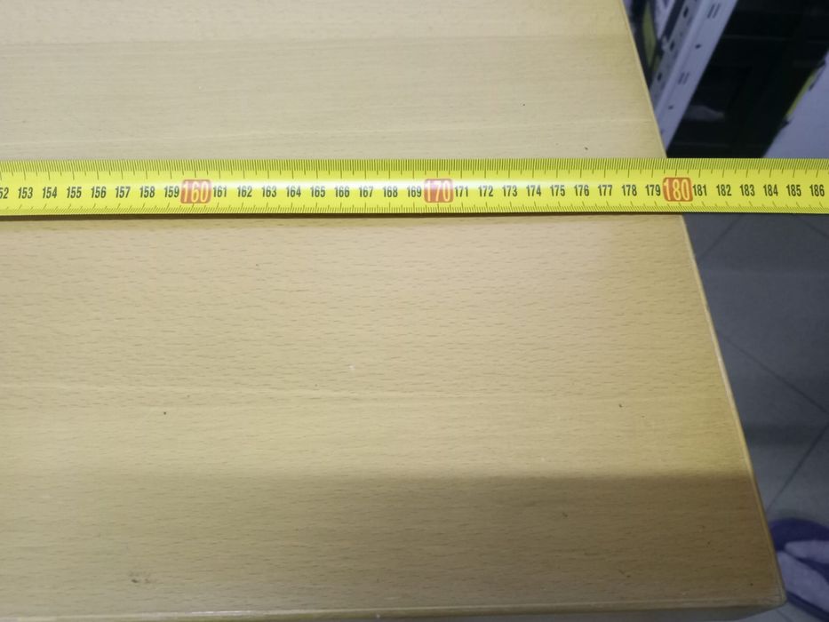 Masa MDF.