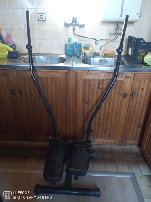 Степер със дръжки