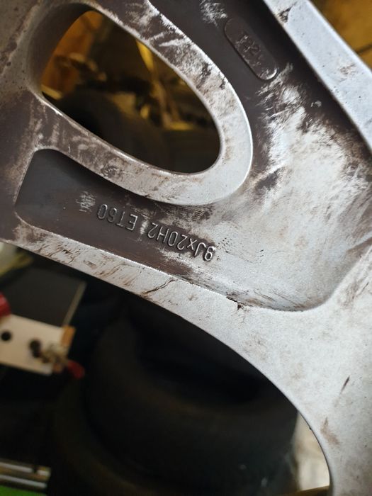 Vw Tuareg, Фолксваген 20 цола