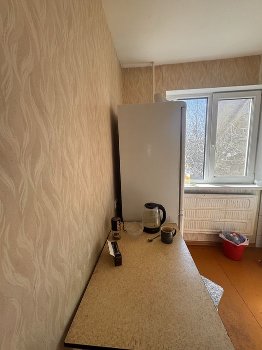 Продам 2 комн квартиру на Достык Моле