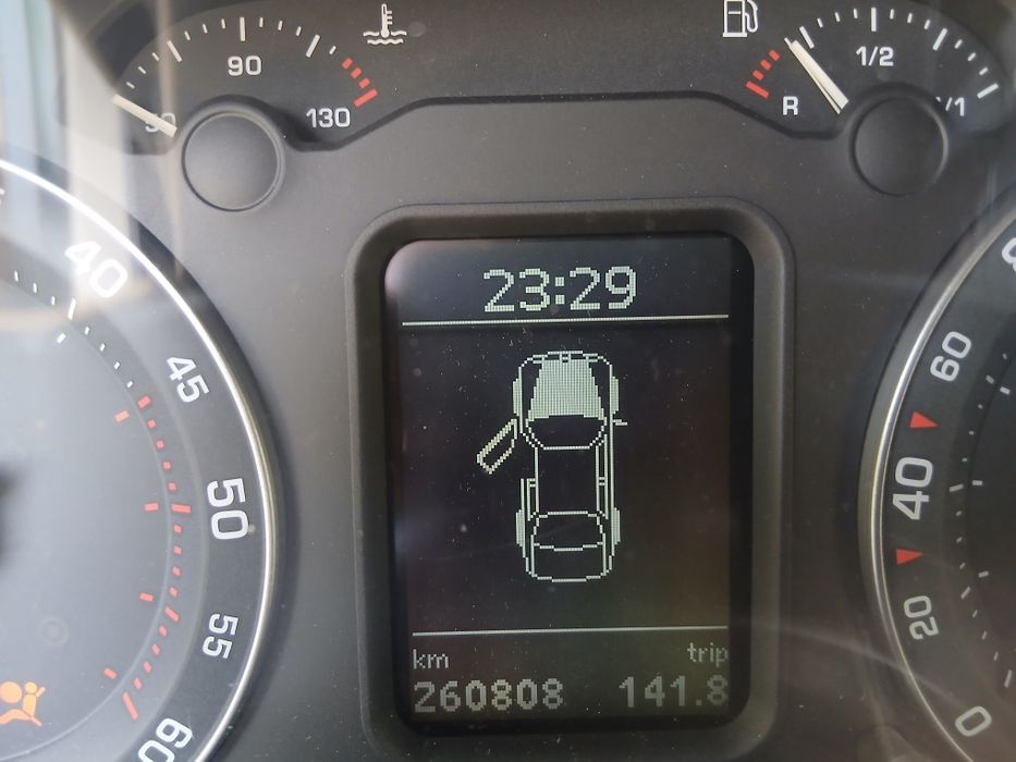 Motor fara anexe(injectoare) 2.0 TDI cod BKD 103kw(140 cp) Skoda Octavia 2/Golf 5/Passat B6 cu 260.XXX km
