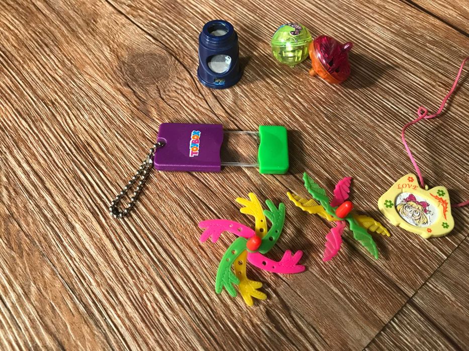 Киндер   игрушки