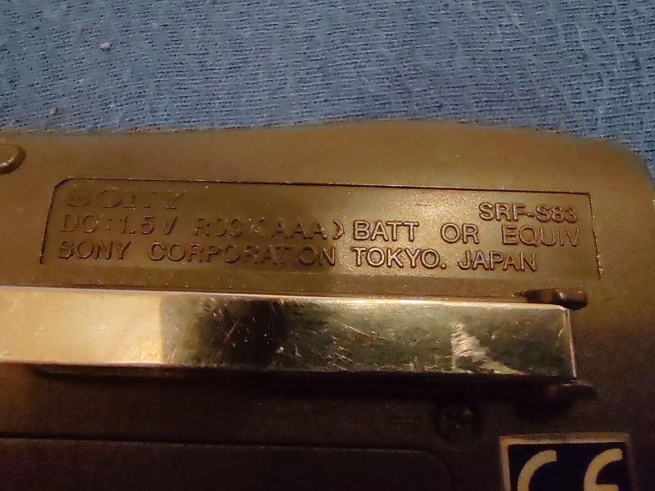 Radio Sony srf-s83 portabil de colecție.