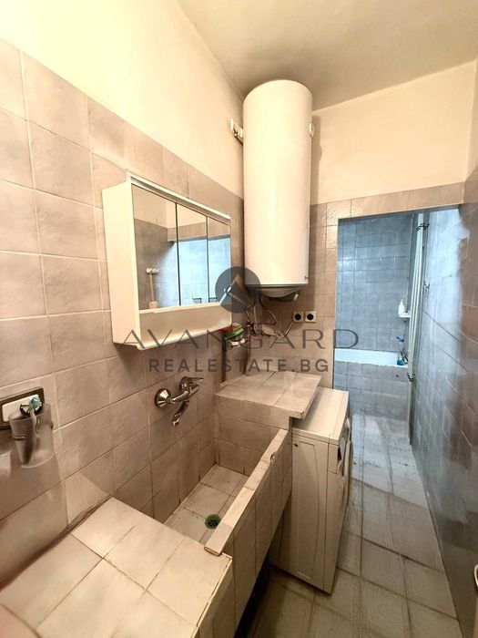 Продава се Тристаен апартамент в Пловдив, Тракия - 80 кв.м за 1413 €/кв.м - Снимка #5