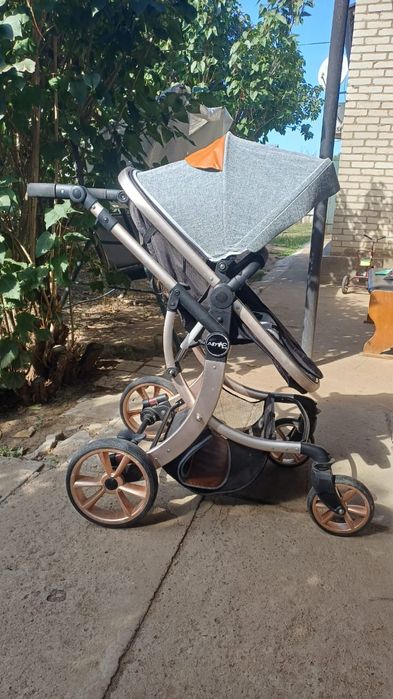 Коляска детская 2 в 1