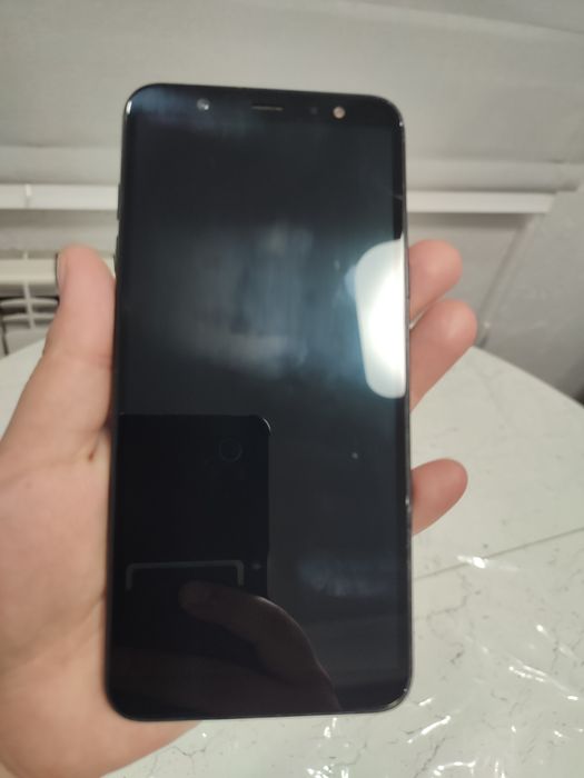 Продам Samsung A6