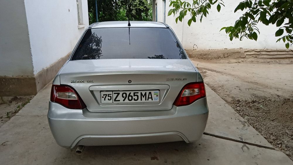 Nexia 2 3 pozitsiya sotiladi