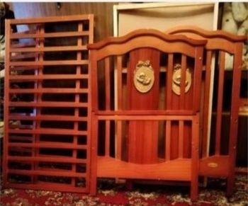 Кроватка детская