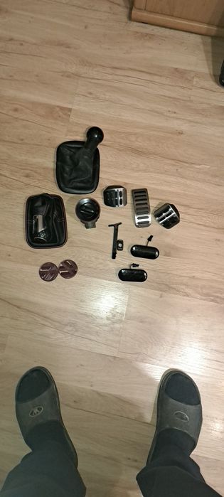 Продавам останали ми части за голф 4