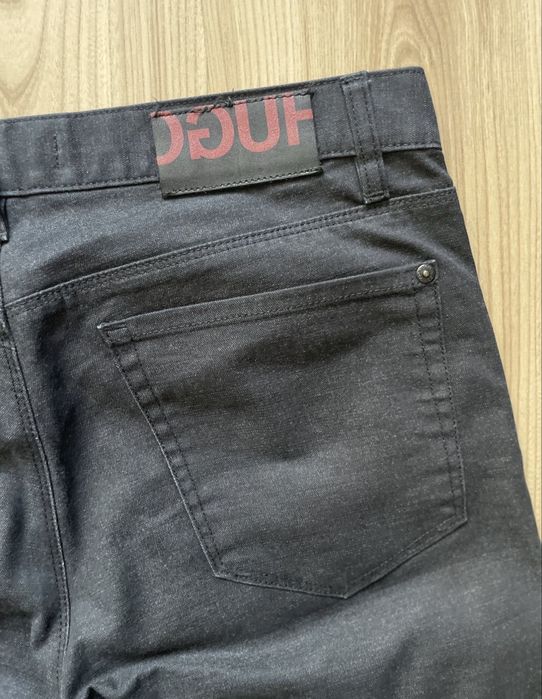 HUGO BOSS / мъжки дънки W31L34