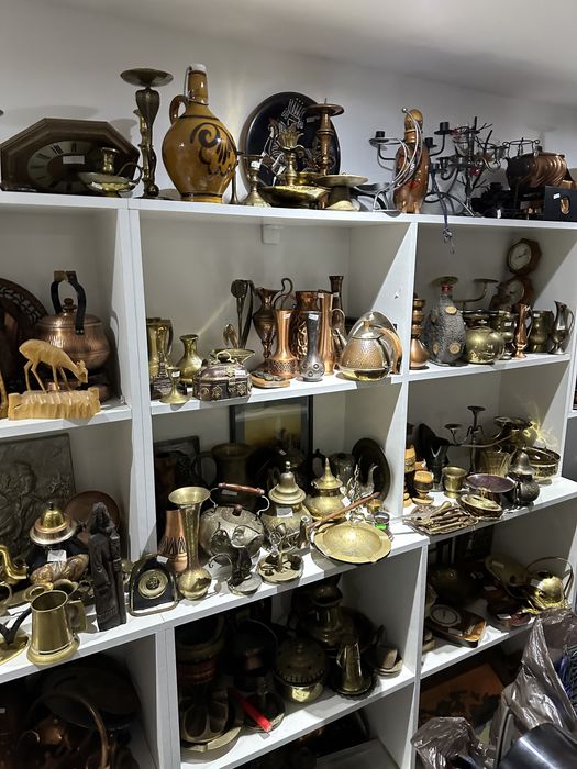 Lot Obiecte de arta, statuete, obiecte vechi anticariat, lichidare sto