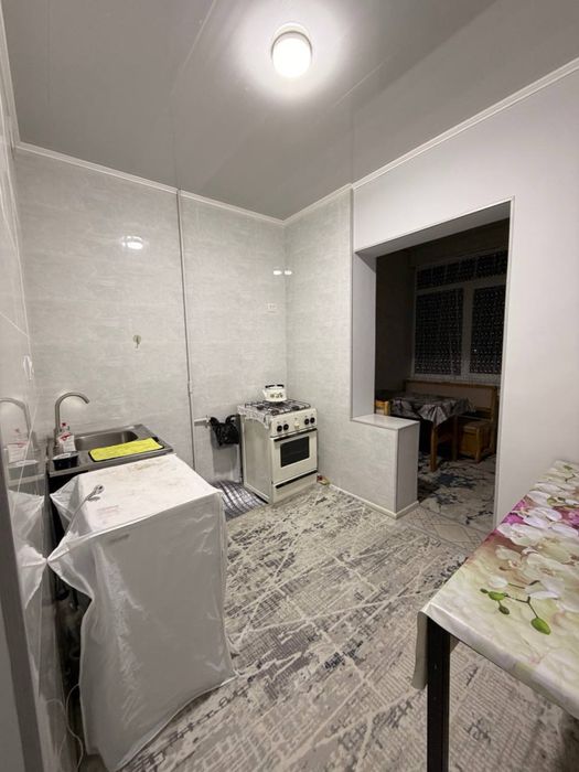 1 комнатная с ремонтом и с техникой в 8 микрорайоне