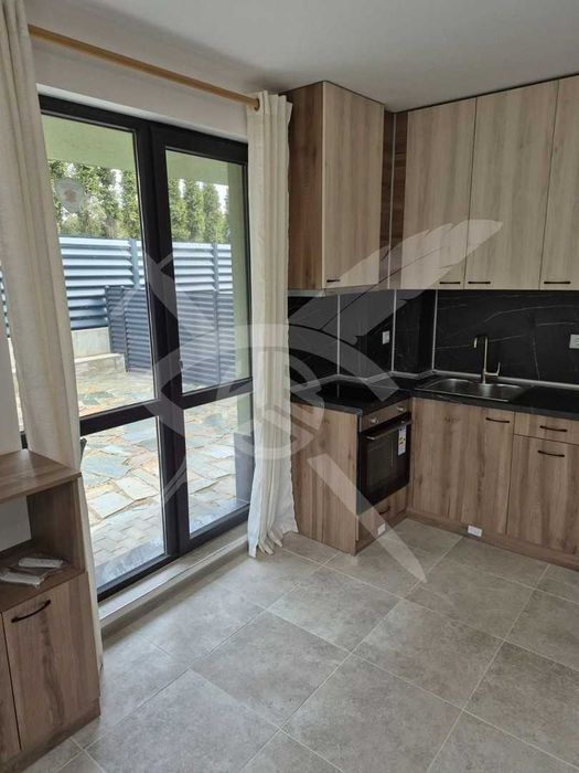 Дава се под наем Тристаен апартамент в София, в.з. Малинова долина - 126 кв.м за 712.98 € - Снимка #3