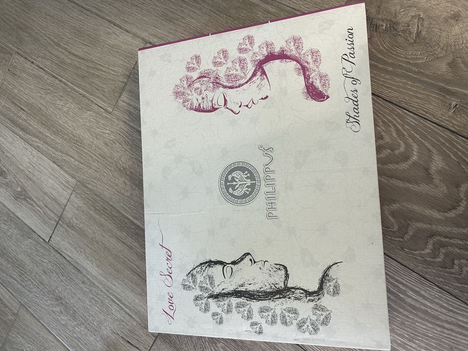 Продам новый набор из 2 полотенец