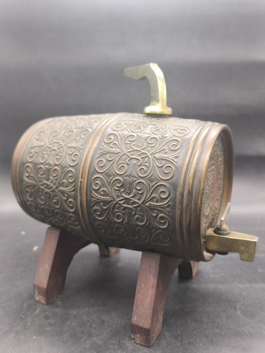 Бочка для алкоголя