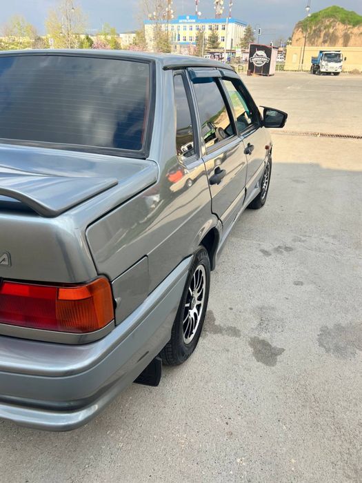 Lada Samara 2115