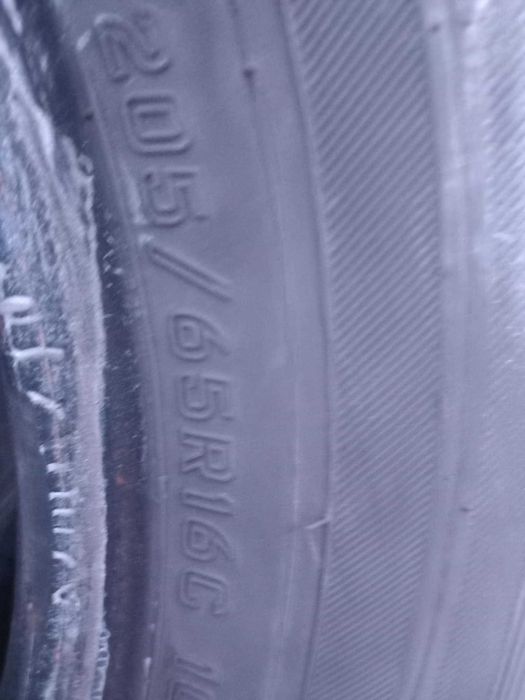 4 броя Зимни гуми Falken eurowinter 205/65/r16C