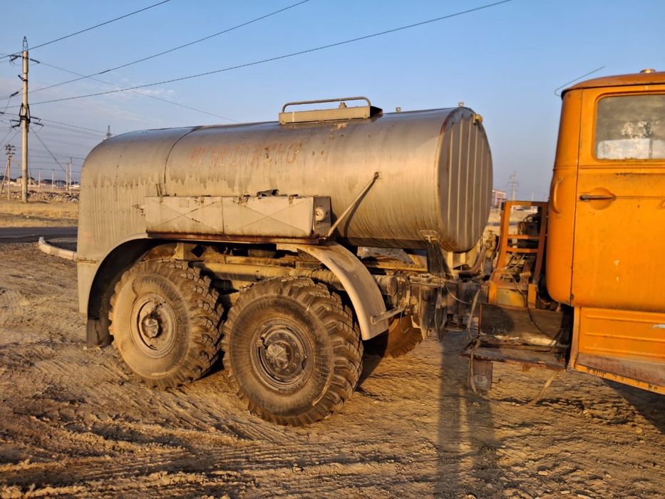 Продается Урал бензовоз