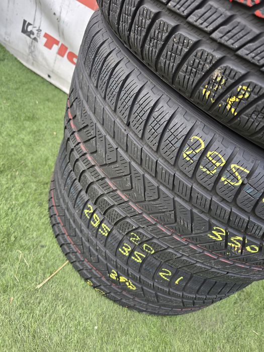 Set 265 40 21  295 35 21 pirelli m+s