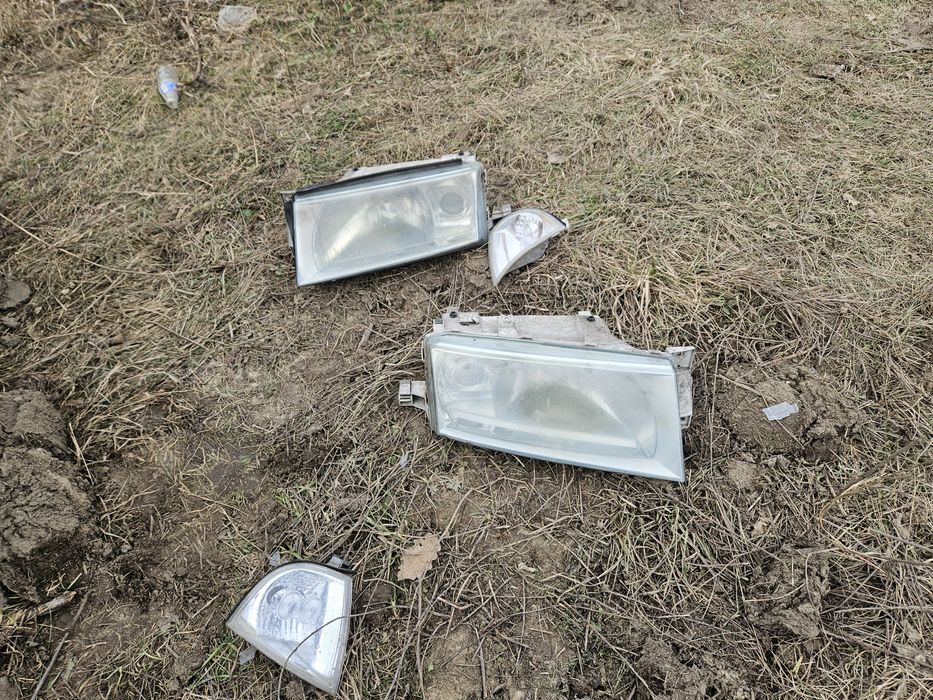 Faruri skoda Octavia 1 2004 an fabricație