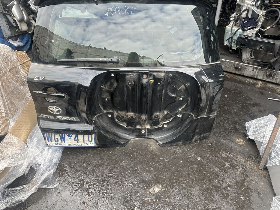 Крышка багажника Rav-4