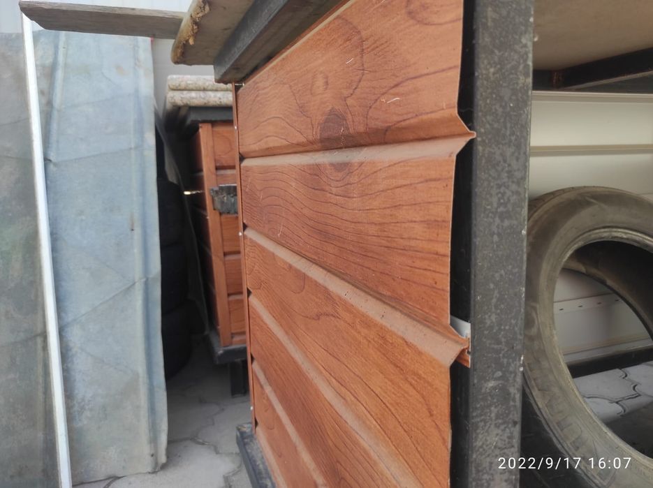 Мраморный стол для торговли