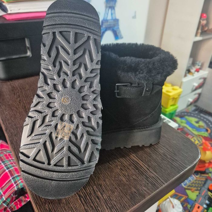 cizme tip ugg Il passo