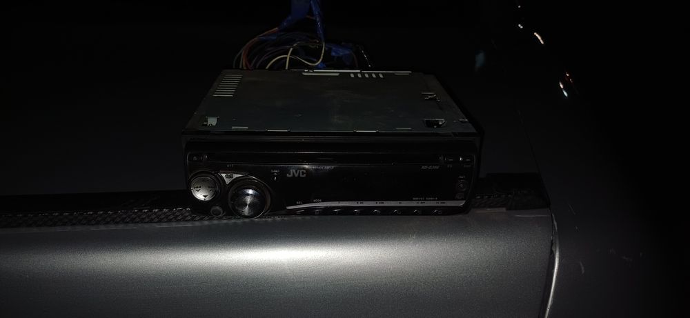 Продам магнитола оригинал