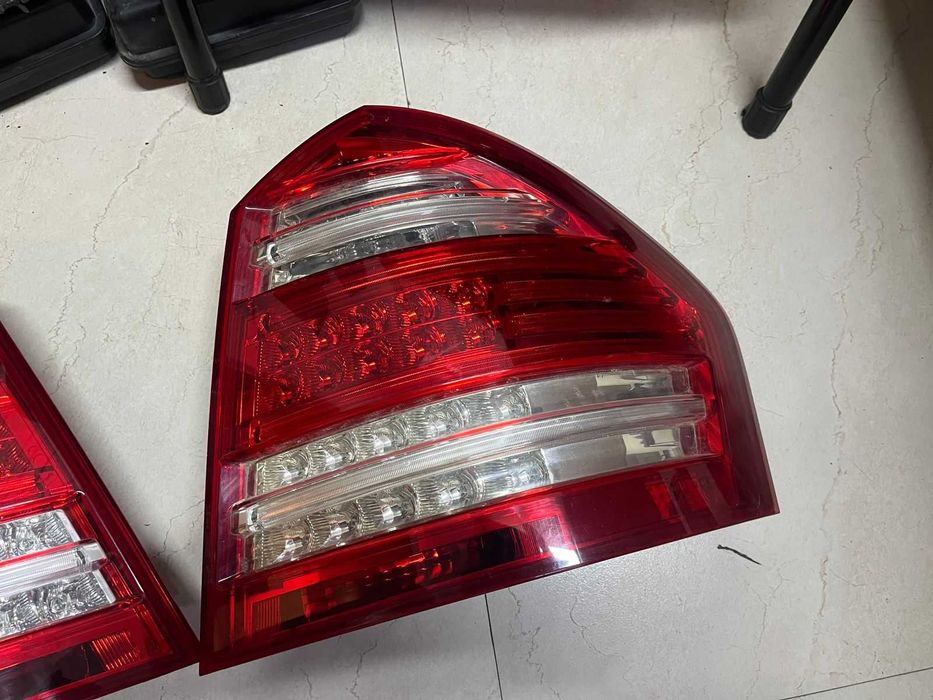 фонарь задний мерседес w164 gl рестайлинг
