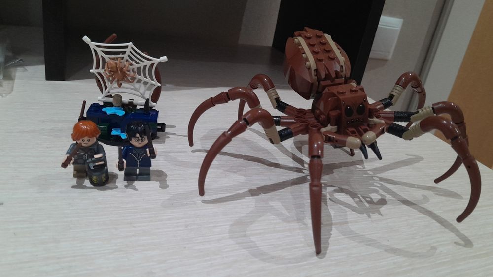 Лего гарри поттер арагог оригенал