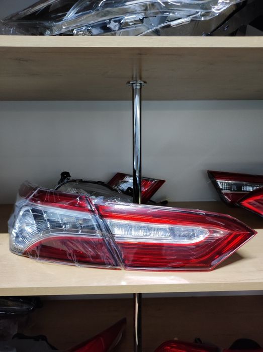 Фары Камри 70-75