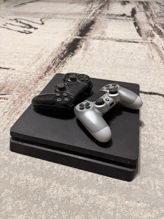 Ps4 slim 500gb 2 джоистик, торг
