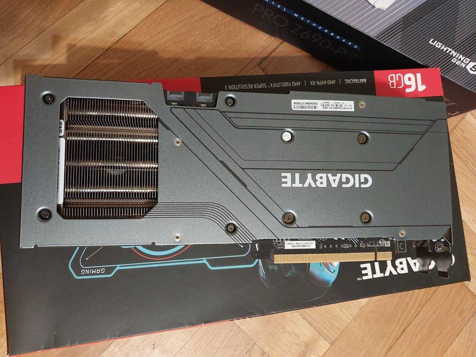 Gigabyte RX 7600 XT 16GB Gaming OC