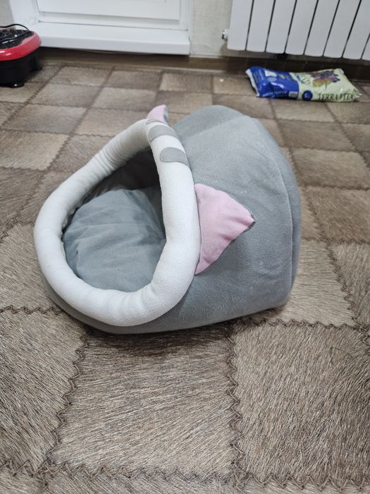 Продам домик для кота