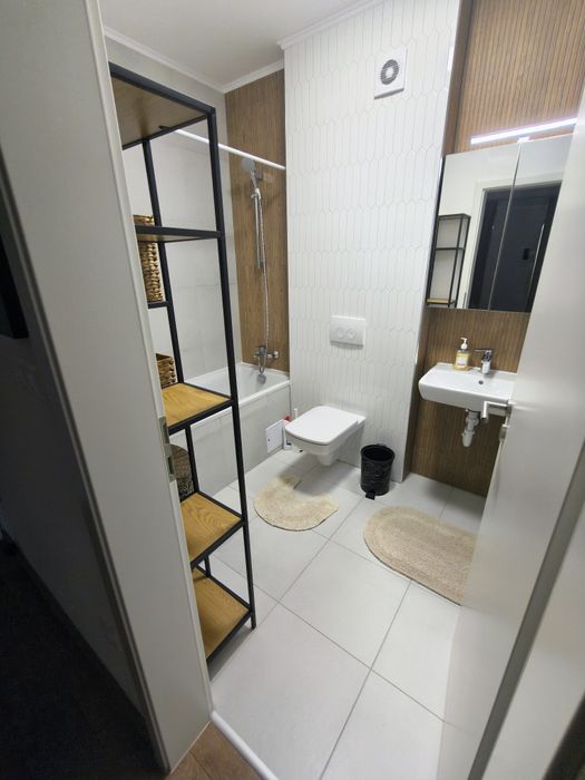 Apartament 2 camere, terasa mare, mobilat, utilat