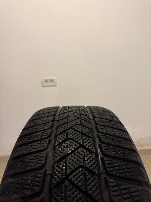 Anvelope Iarna Pirelli sottozero3 245/45/19 runflat
