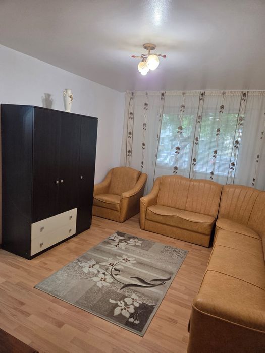 Spre inchiriere apartament 2 cam.