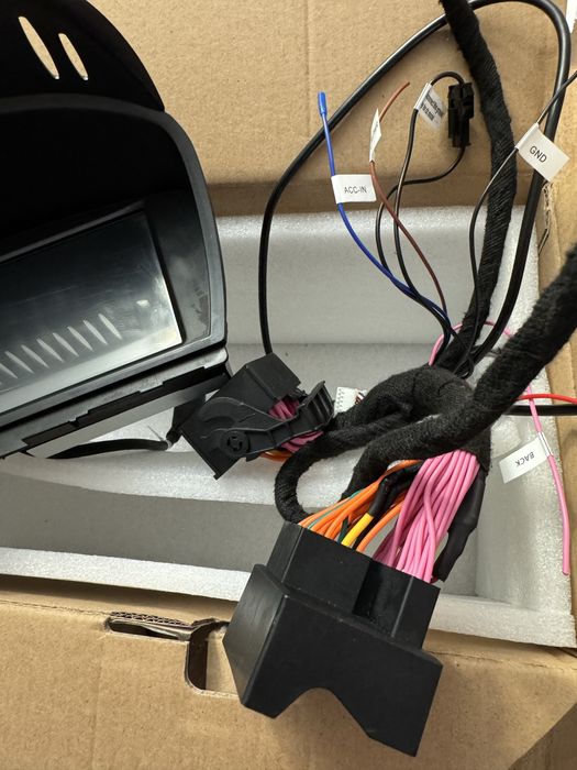 Navigatie linux e90, e60 CCC carplay android auto