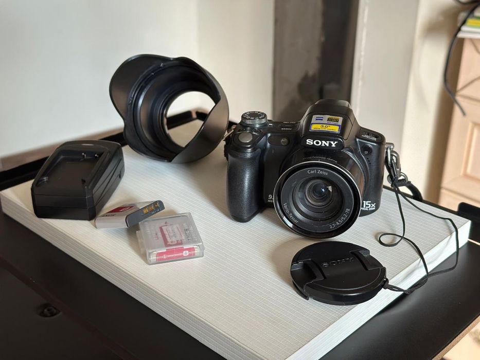 Продам фотоаппарат Sony