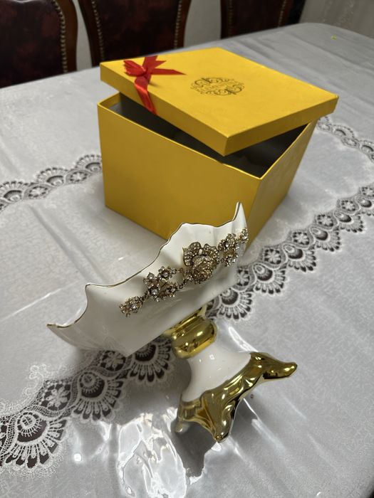 Посуда, сервиз каждые по 5000тг