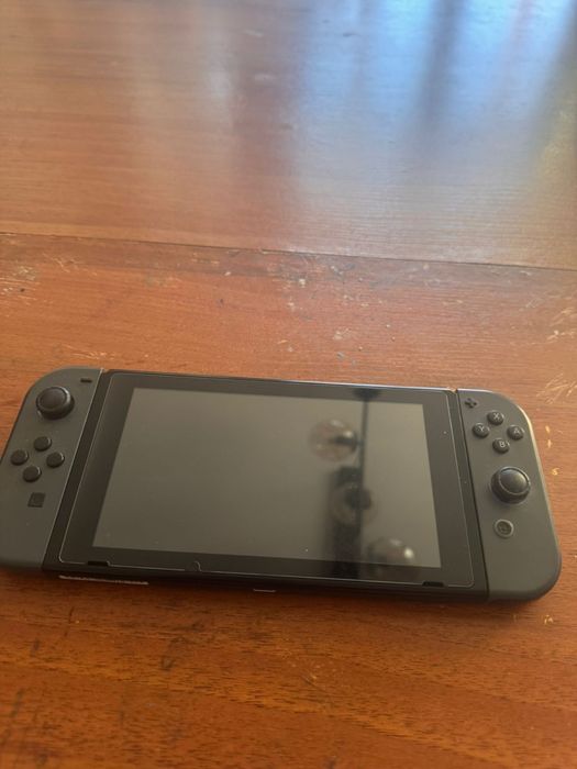 Нинтендо свич 1 ревизий ( прошитый )