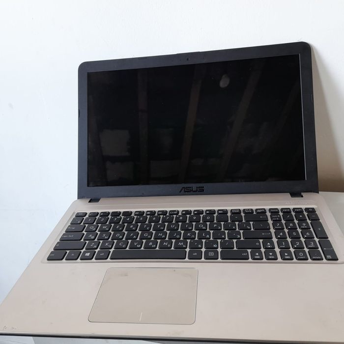 ноутбук  хороший сост