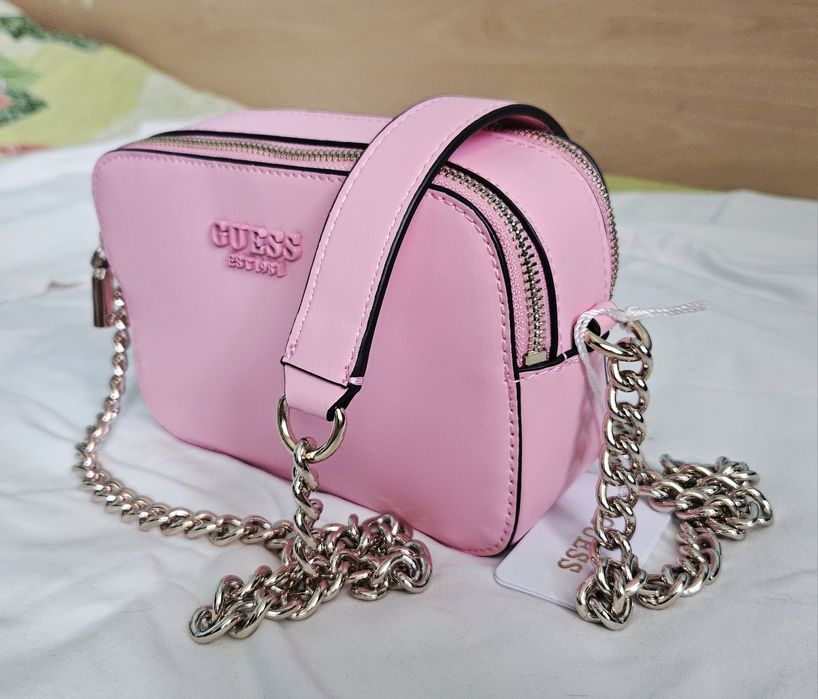 Розова чанта Guess