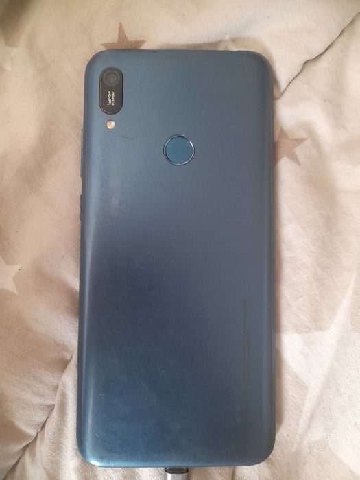 Продам телефон не дорого