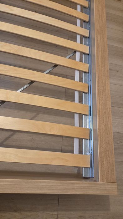 Vând pat IKEA complet