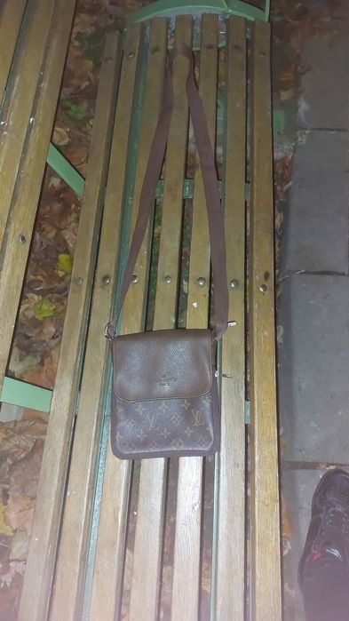 Borseta Louis Vuitton Paris