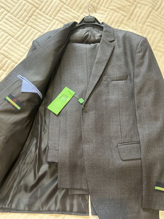 Продам костюм мужской