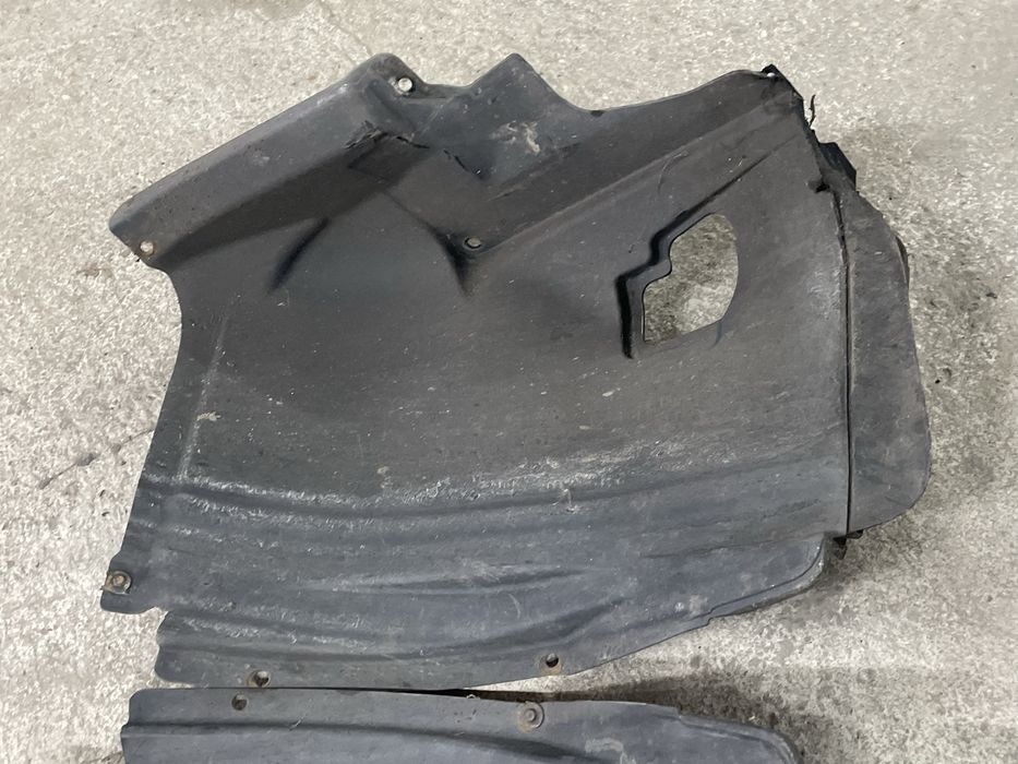 Carenaj Bmw seria 1 E81/E87 m pachet originale carenaje stanga + dreapta
