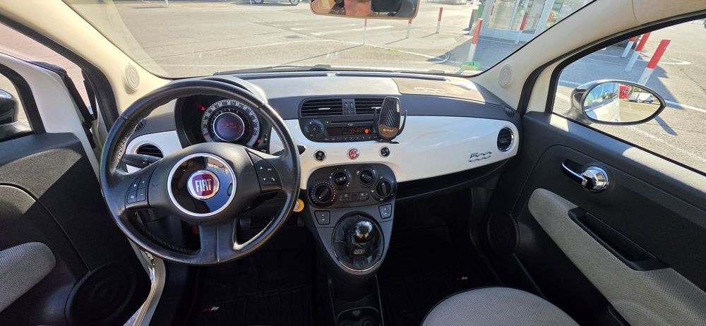 Vând Fiat 500  1.2