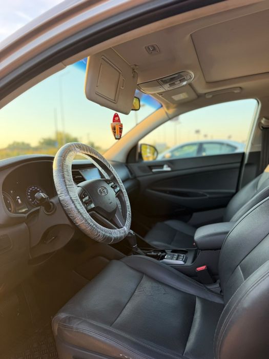 Vând Hyundai Tucson